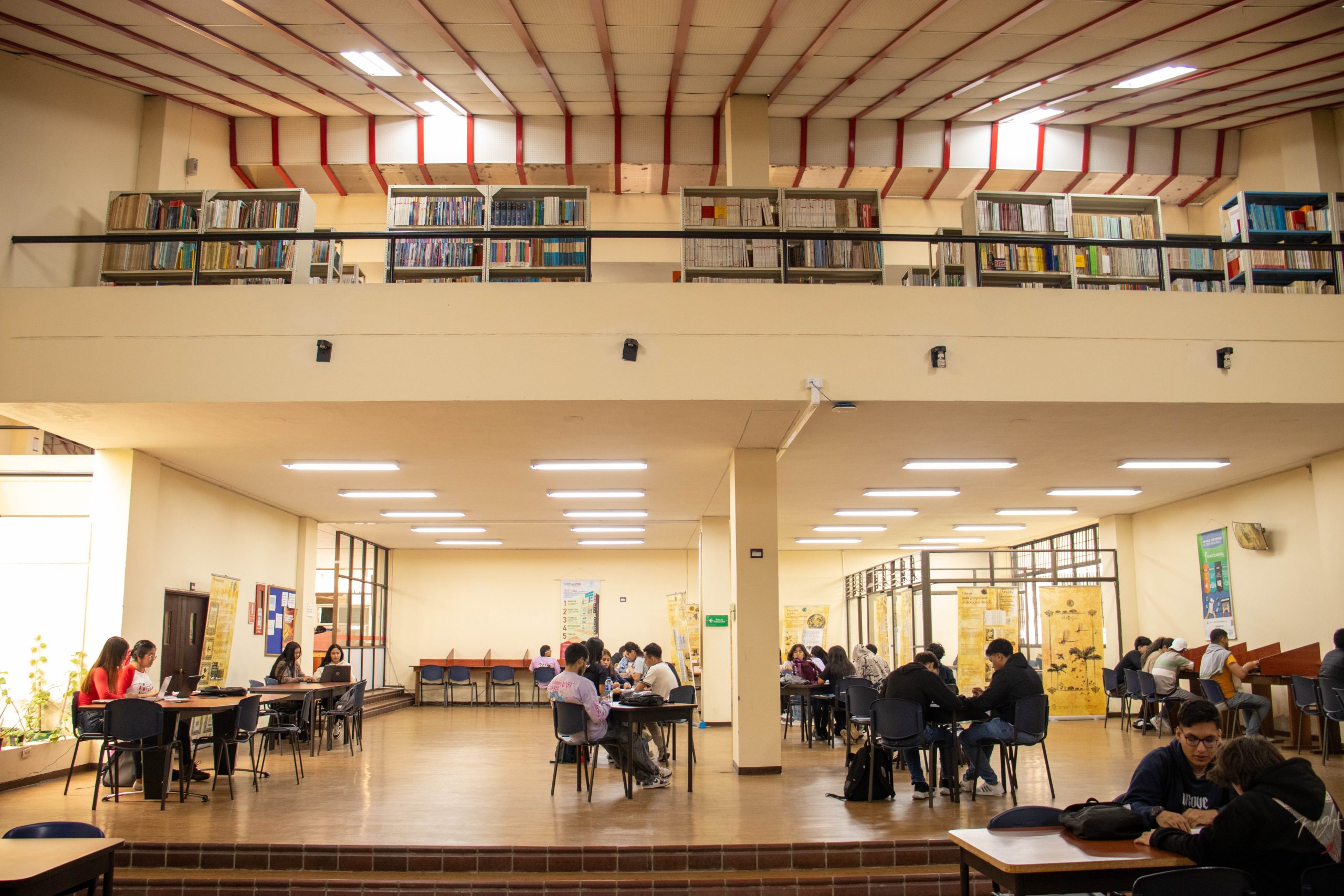 Imagen Biblioteca José María Serrano