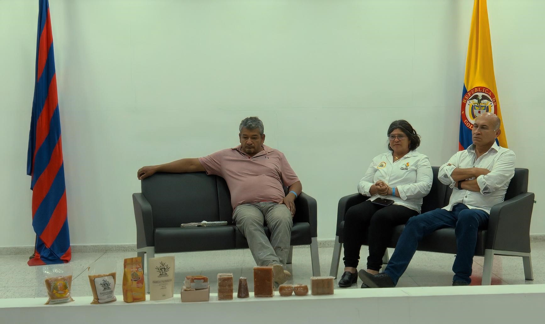 Imagen del evento "Dulce tradición, amarga realidad: conversando sobre los desafíos del sector panelero en el Cauca"
