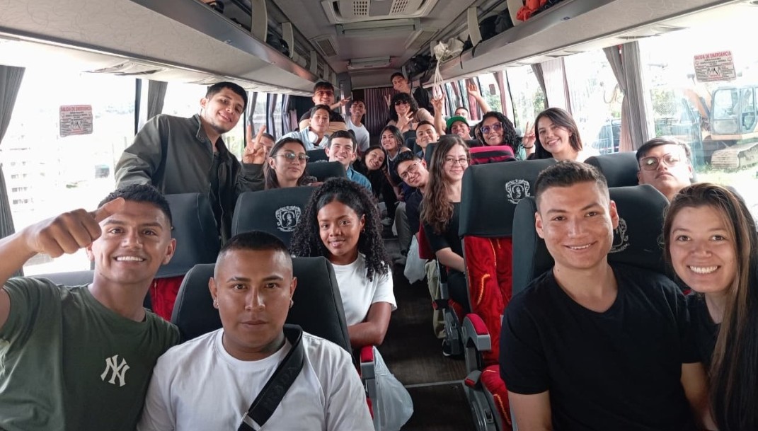 Imagen de Estudiantes de Unicauca en el XXIV Congreso Colombiano de Matemáticas 2025